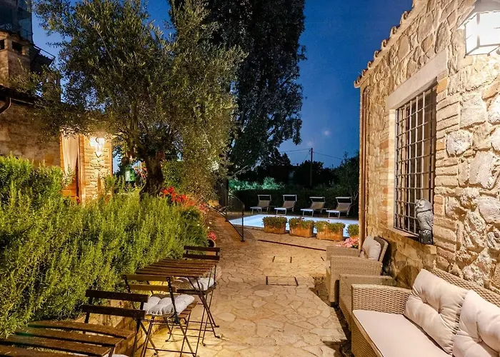 Nyaraló Historic Village With Pool Near Todi